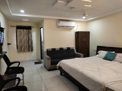 Oyo Flagship 80855 Hotel R Grand Vijayawāda Exteriör bild