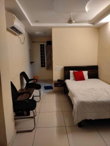 Oyo Flagship 80855 Hotel R Grand Vijayawāda Exteriör bild